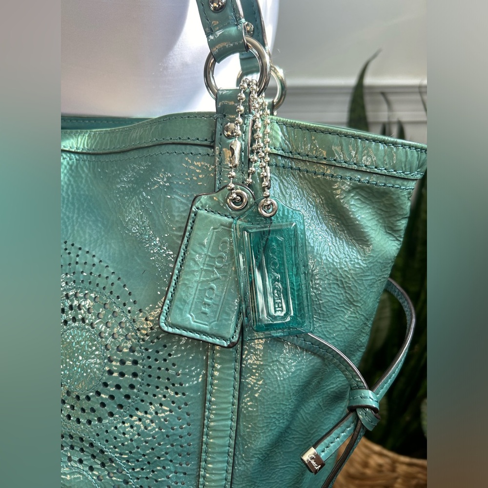 COACH Aubrey Tote Aqua Marine 2 Toned Patent Leather Shoulder Bag - Picture 4 of 14